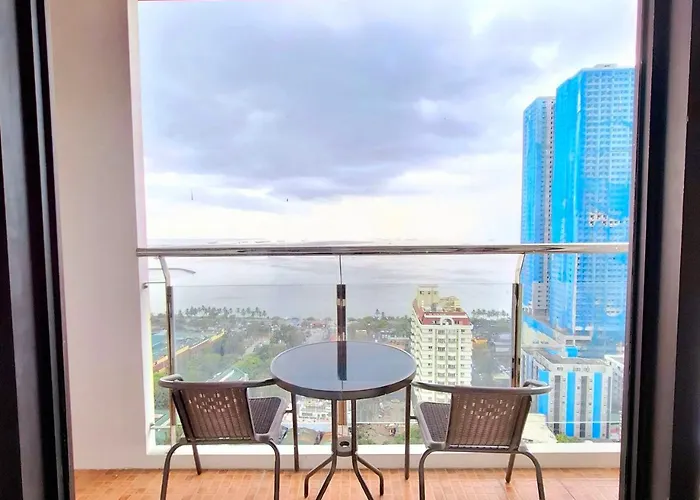 Appartement Stayluxia Manilabayview - Featuring 1 - 5 Bedroom With Balcony Pool Bayviews Netflix - Housekeeping Available- Manille