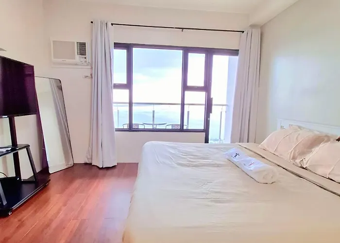 Stayluxia Manilabayview - Featuring 1 - 5 Bedroom With Balcony Pool Bayviews Netflix - Housekeeping Available- Appartement