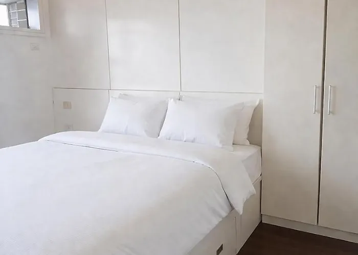 Appartement Stayluxia Manilabayview - Featuring 1 - 5 Bedroom With Balcony Pool Bayviews Netflix - Housekeeping Available-
